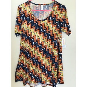 NWT XS LuLaRoe Perfect Tee